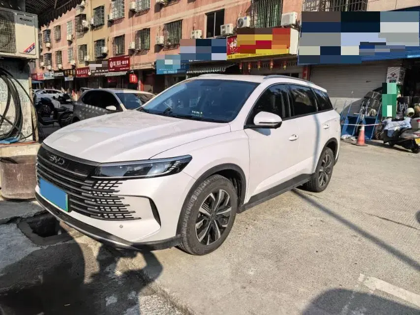 2025 BYD Sea Lion 05 DM-i 1.5L 101HP L4 E-CVT PHEV 12.9KWH