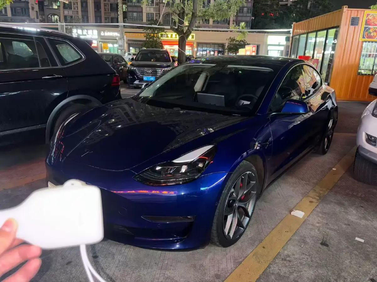 2021 Tesla Model 3 BEV 76.8KWH