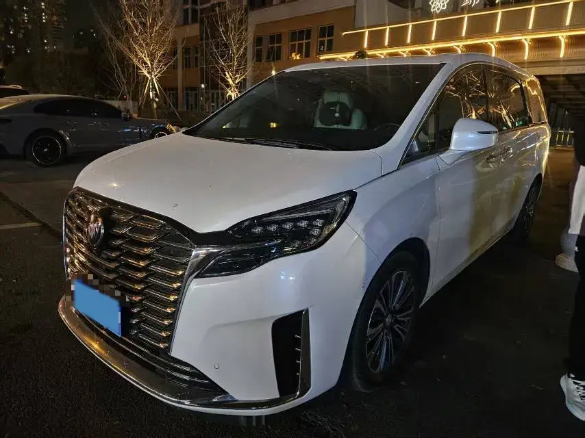 2023 Buick GL8 2.0T 237HP L4 9AT