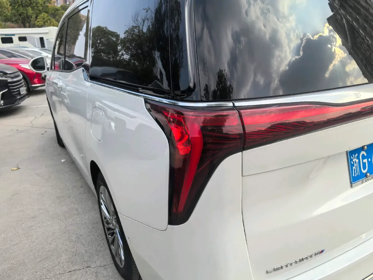 2023 Buick Century 2.0T 237HP L4 9AT,autocango,china used car exporter,china ev exporter,chinese used car exporter,chinese used ev exporter