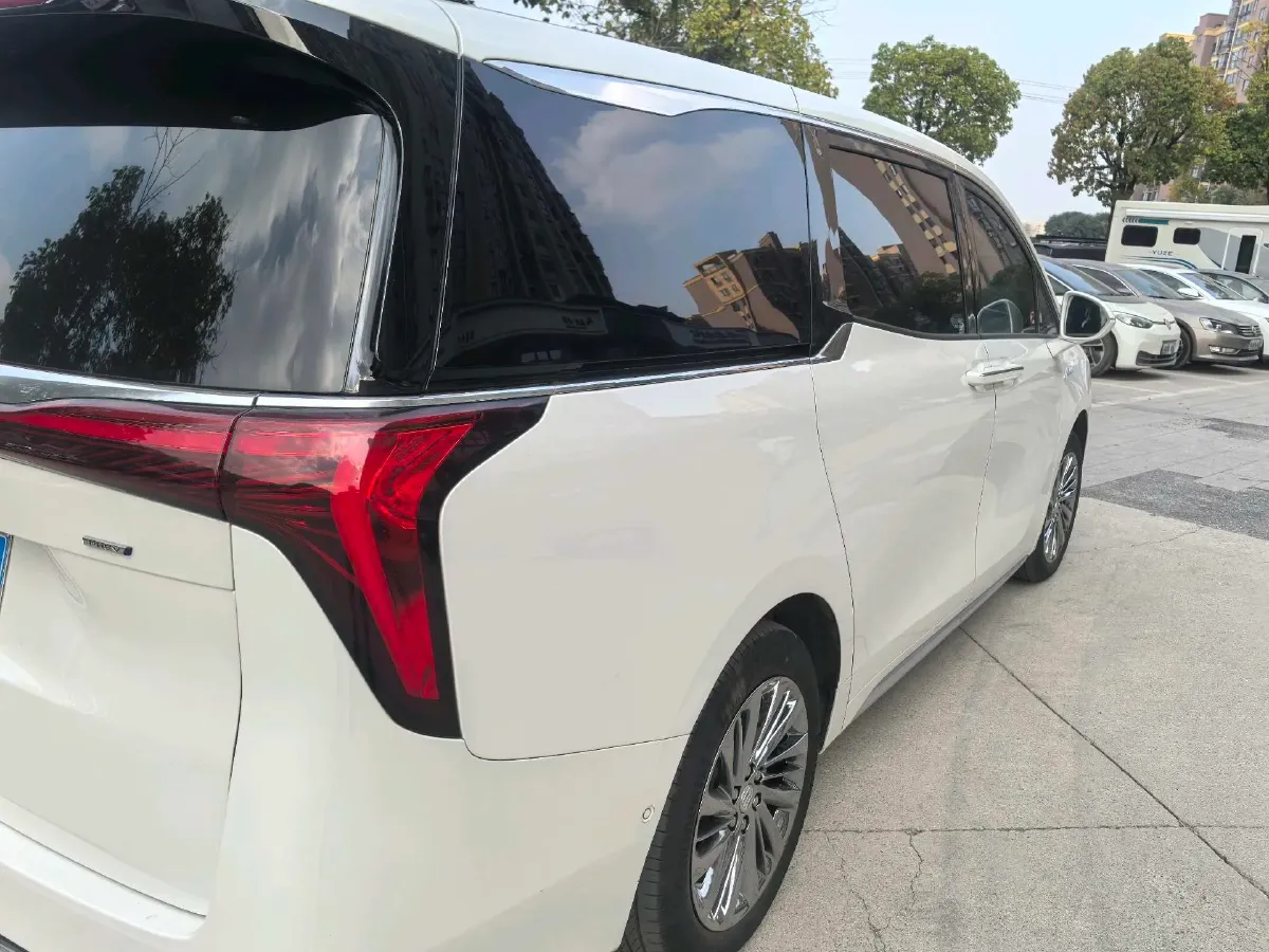 2023 Buick Century 2.0T 237HP L4 9AT,autocango,china used car exporter,china ev exporter,chinese used car exporter,chinese used ev exporter