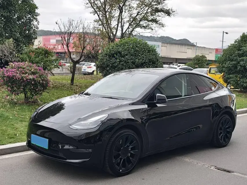 2021 Tesla Model Y BEV 60KWH