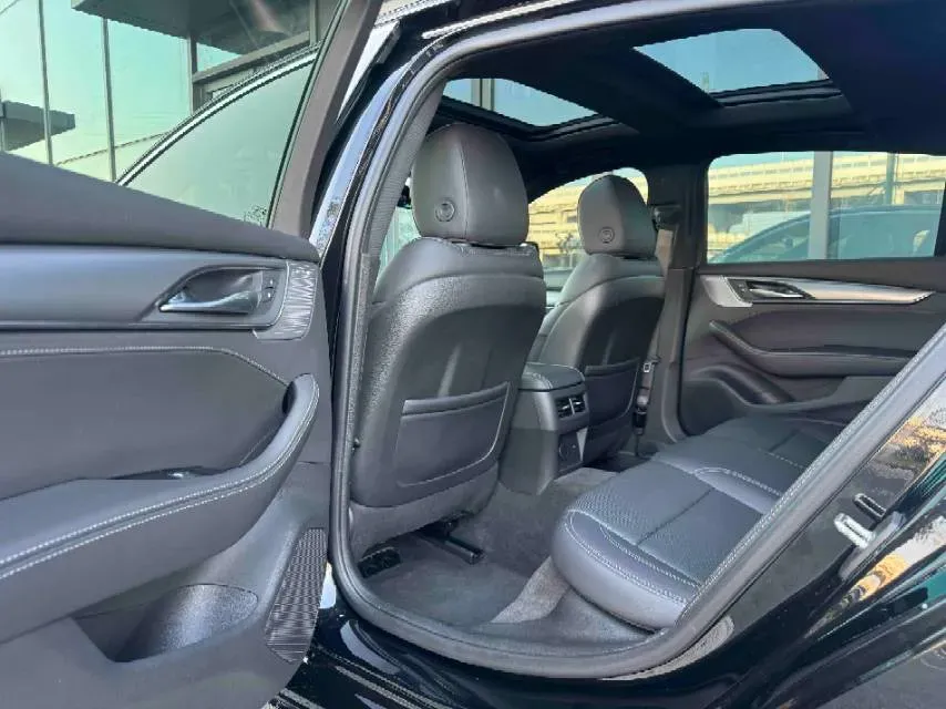 2022 Cadillac CT5 2.0T 237HP L4 10AT,autocango,china used car exporter,china ev exporter,chinese used car exporter,chinese used ev exporter