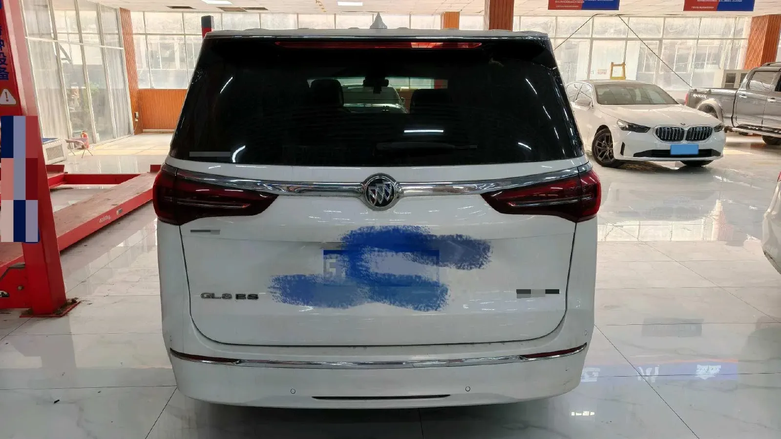 2021 Buick GL8 2.0T 237HP L4 9AT,autocango,china used car exporter,china ev exporter,chinese used car exporter,chinese used ev exporter