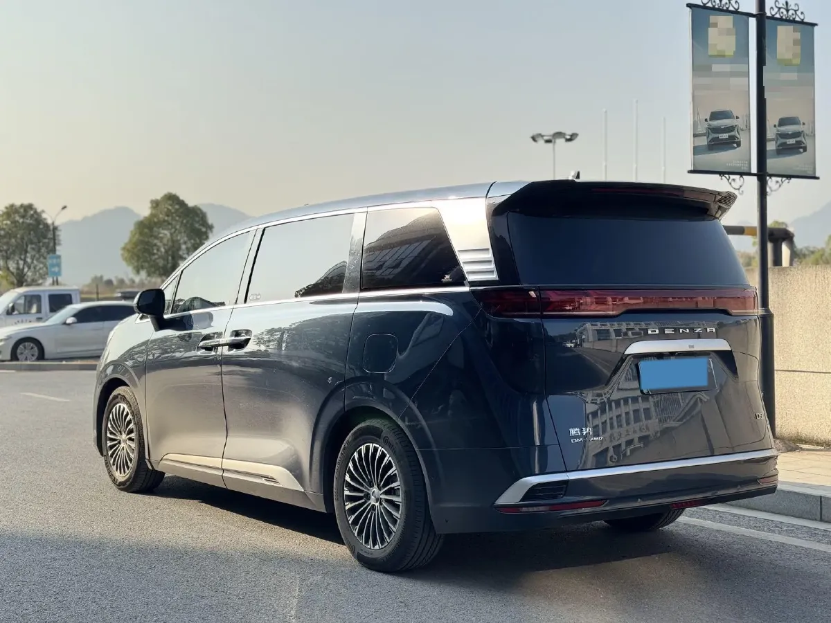 2022 Honda Odyssey 2.0L 146HP L4 E-CVT Hybrid,autocango,china used car exporter,china ev exporter,chinese used car exporter,chinese used ev exporter