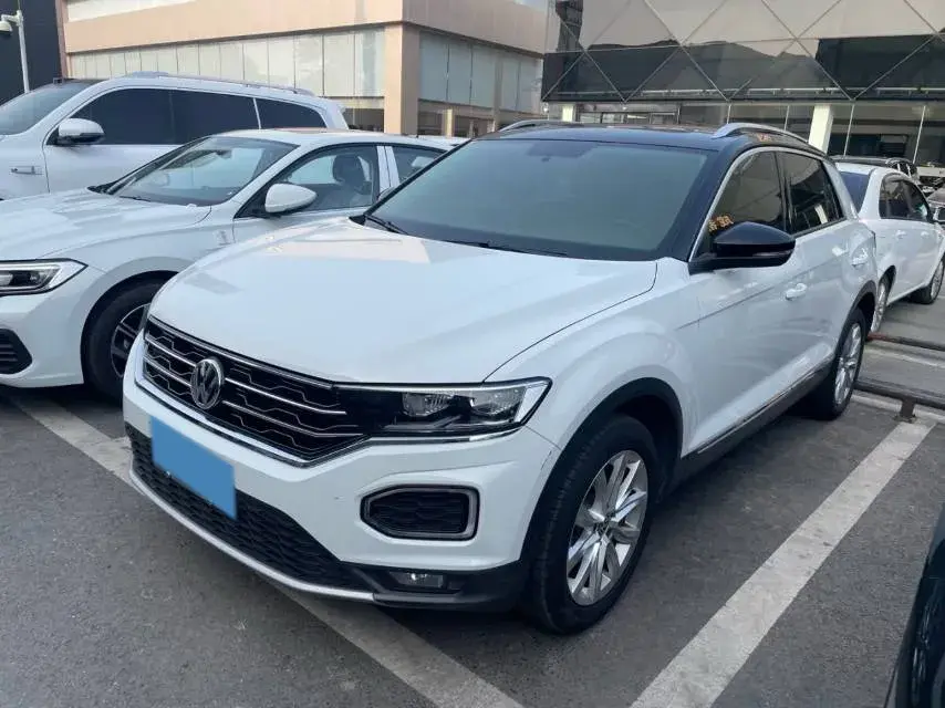 2019 Volkswagen T-Roc 1.4T 131HP L4 7DCT