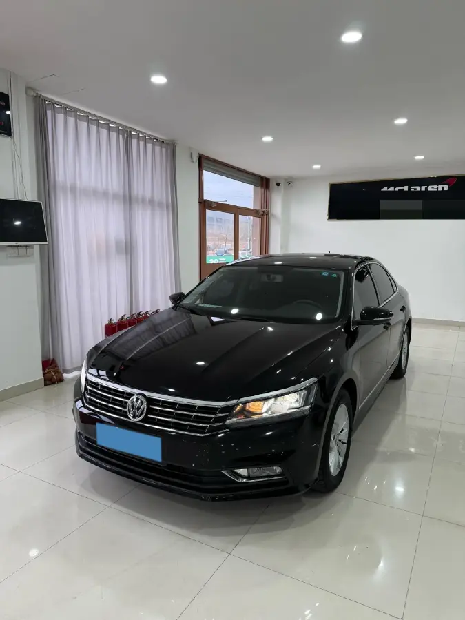 2016 Volkswagen Passat 1.8T 180HP L4 7DCT