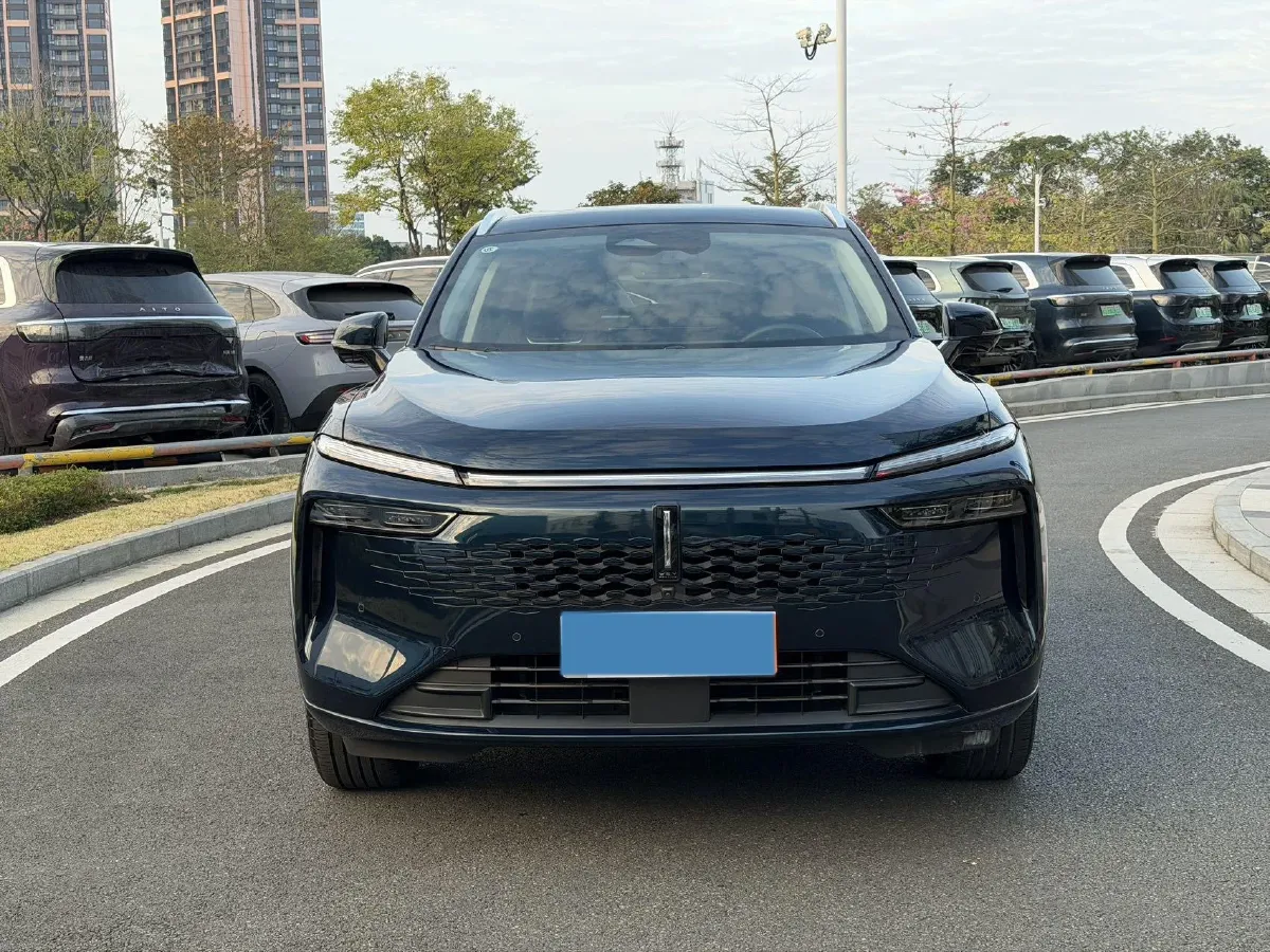 2024 WEY Mocha 1.5T 170HP L4 4DHT PHEV 35.04KWH,autocango,china used car exporter,china ev exporter,chinese used car exporter,chinese used ev exporter