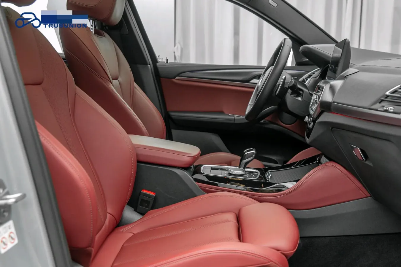 2022 BMW X4 2.0T 245HP L4 8AT,autocango,china used car exporter,china ev exporter,chinese used car exporter,chinese used ev exporter