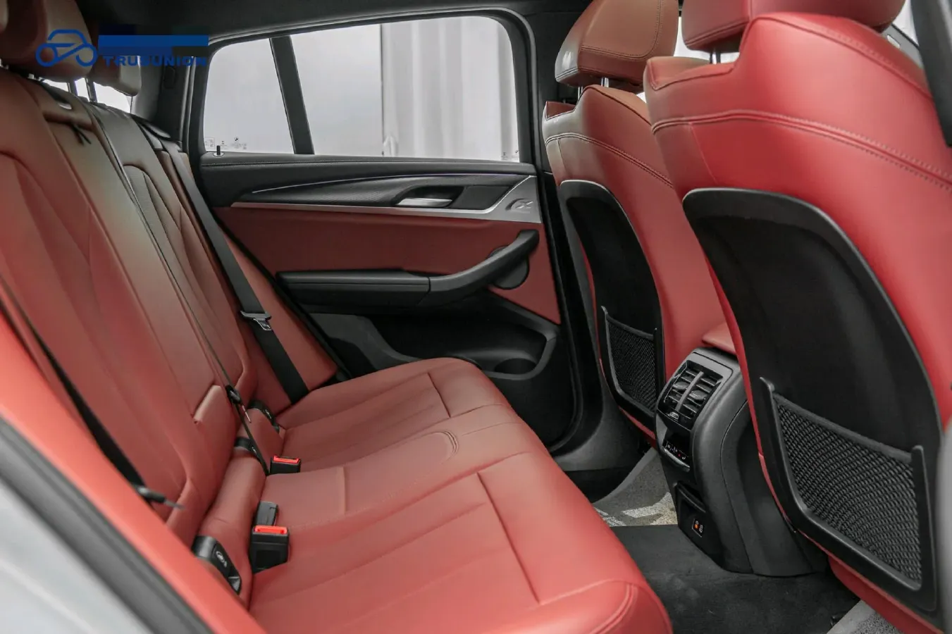 2022 BMW X4 2.0T 245HP L4 8AT,autocango,china used car exporter,china ev exporter,chinese used car exporter,chinese used ev exporter