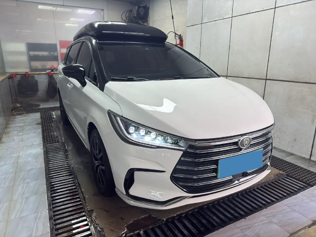 2022 Skyworth HT-i 1.5L 110HP L4 E-CVT PHEV 21.68KWH,autocango,china used car exporter,china ev exporter,chinese used car exporter,chinese used ev exporter
