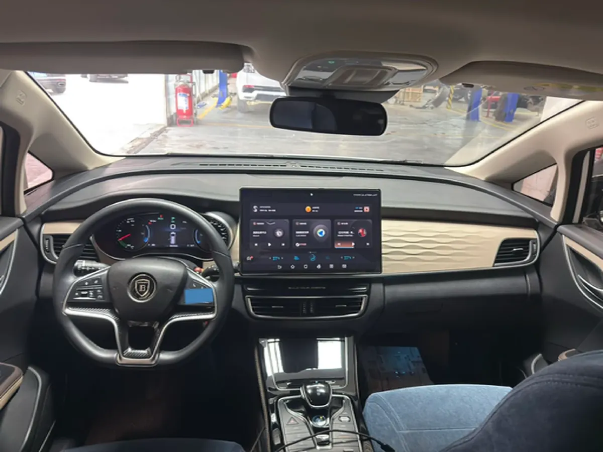 2022 Skyworth HT-i 1.5L 110HP L4 E-CVT PHEV 21.68KWH,autocango,china used car exporter,china ev exporter,chinese used car exporter,chinese used ev exporter