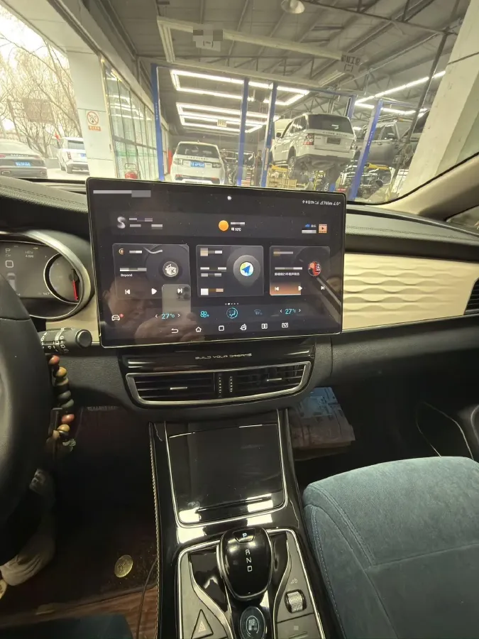 2022 Skyworth HT-i 1.5L 110HP L4 E-CVT PHEV 21.68KWH,autocango,china used car exporter,china ev exporter,chinese used car exporter,chinese used ev exporter