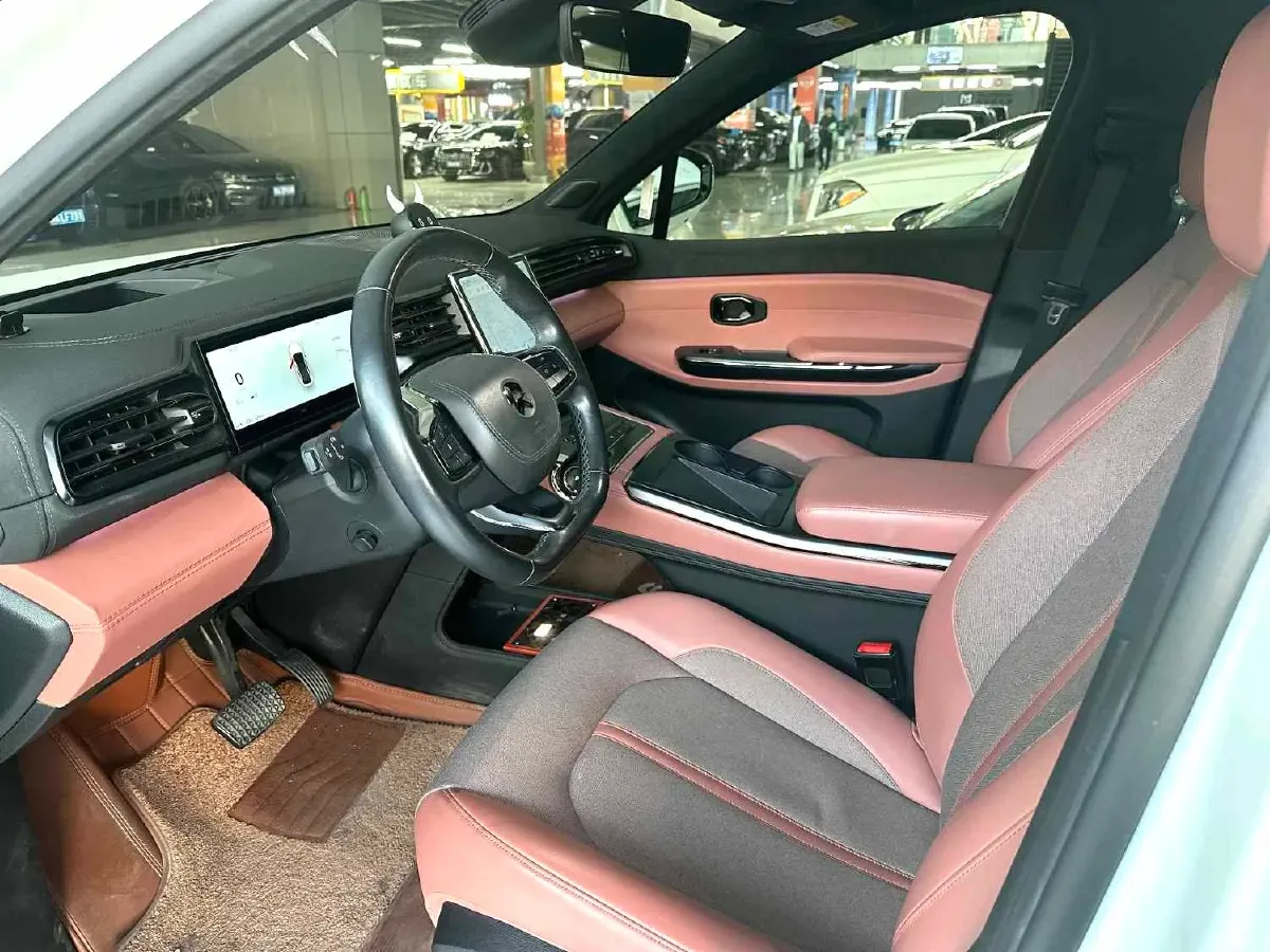 2022 Skyworth HT-i 1.5L 110HP L4 E-CVT PHEV 21.68KWH,autocango,china used car exporter,china ev exporter,chinese used car exporter,chinese used ev exporter