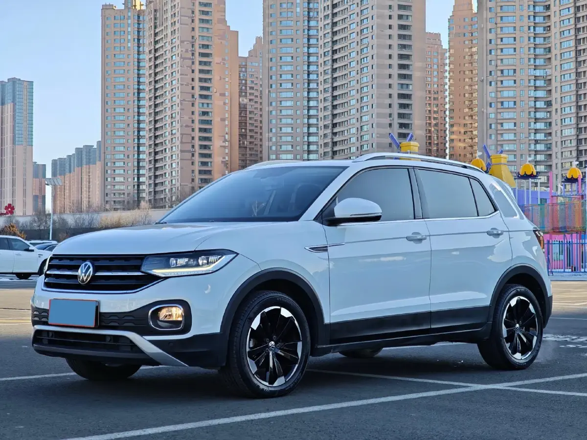 2021 Volkswagen Tacqua 1.5L 113HP L4 6AT