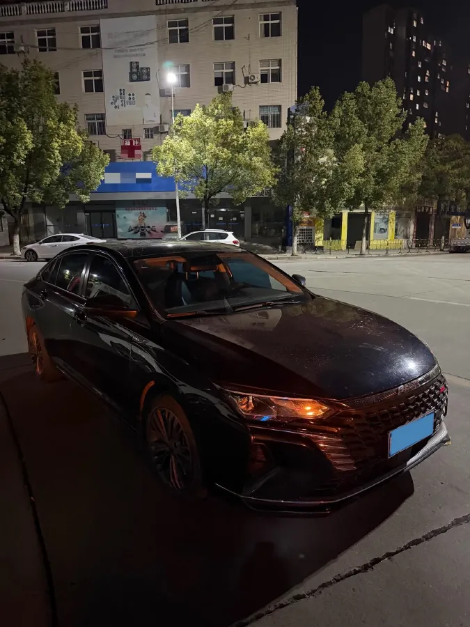 2021 DongFeng Aeolus YiXuan MAX 1.5T 190HP L4 7DCT,autocango,china used car exporter,china ev exporter,chinese used car exporter,chinese used ev exporter