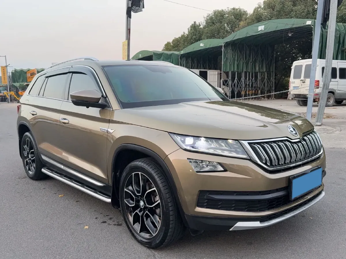 2018 Skoda Kodiak 1.8T 180HP L4 7DCT,autocango,china used car exporter,china ev exporter,chinese used car exporter,chinese used ev exporter