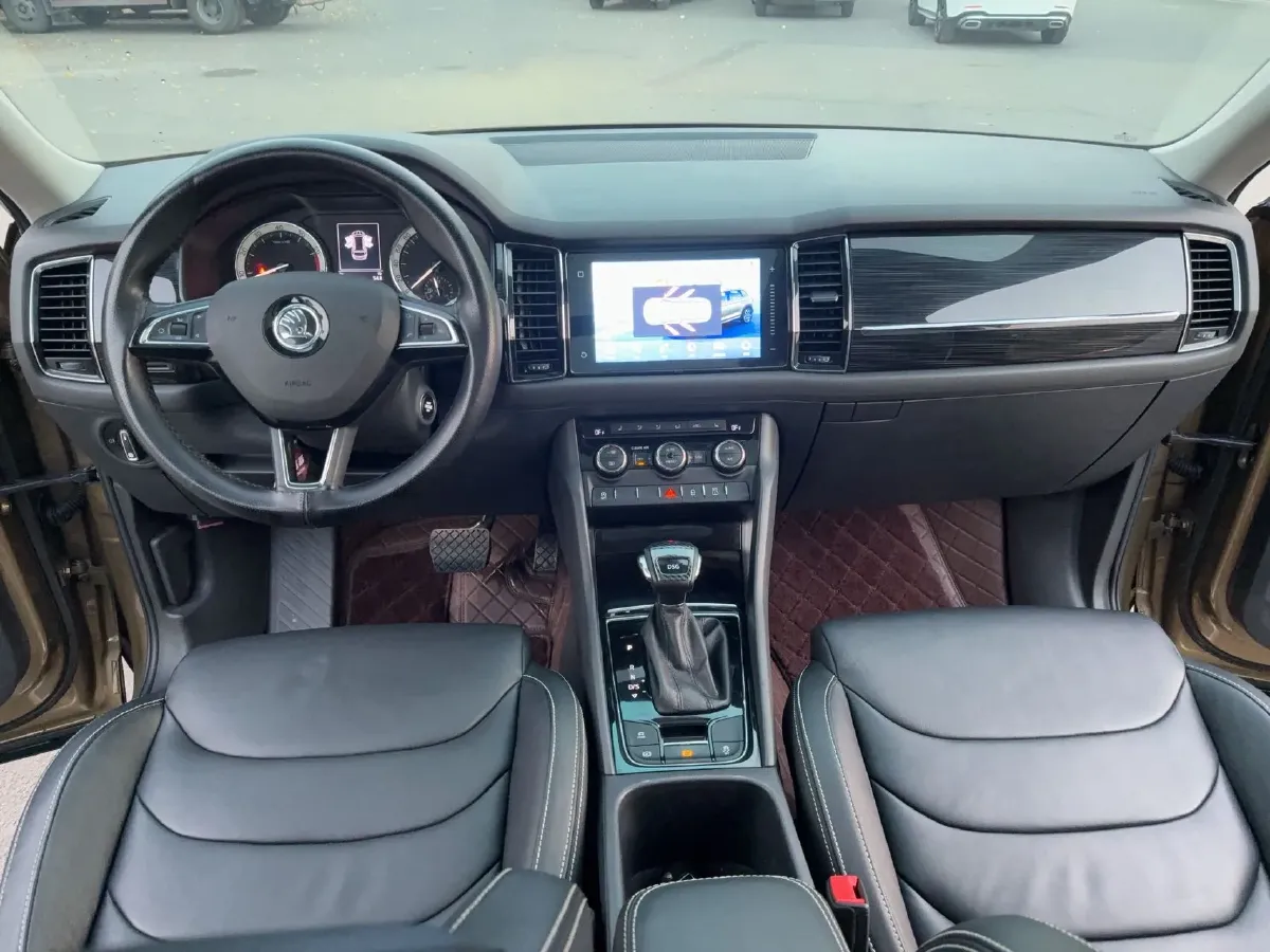 2018 Skoda Kodiak 1.8T 180HP L4 7DCT,autocango,china used car exporter,china ev exporter,chinese used car exporter,chinese used ev exporter