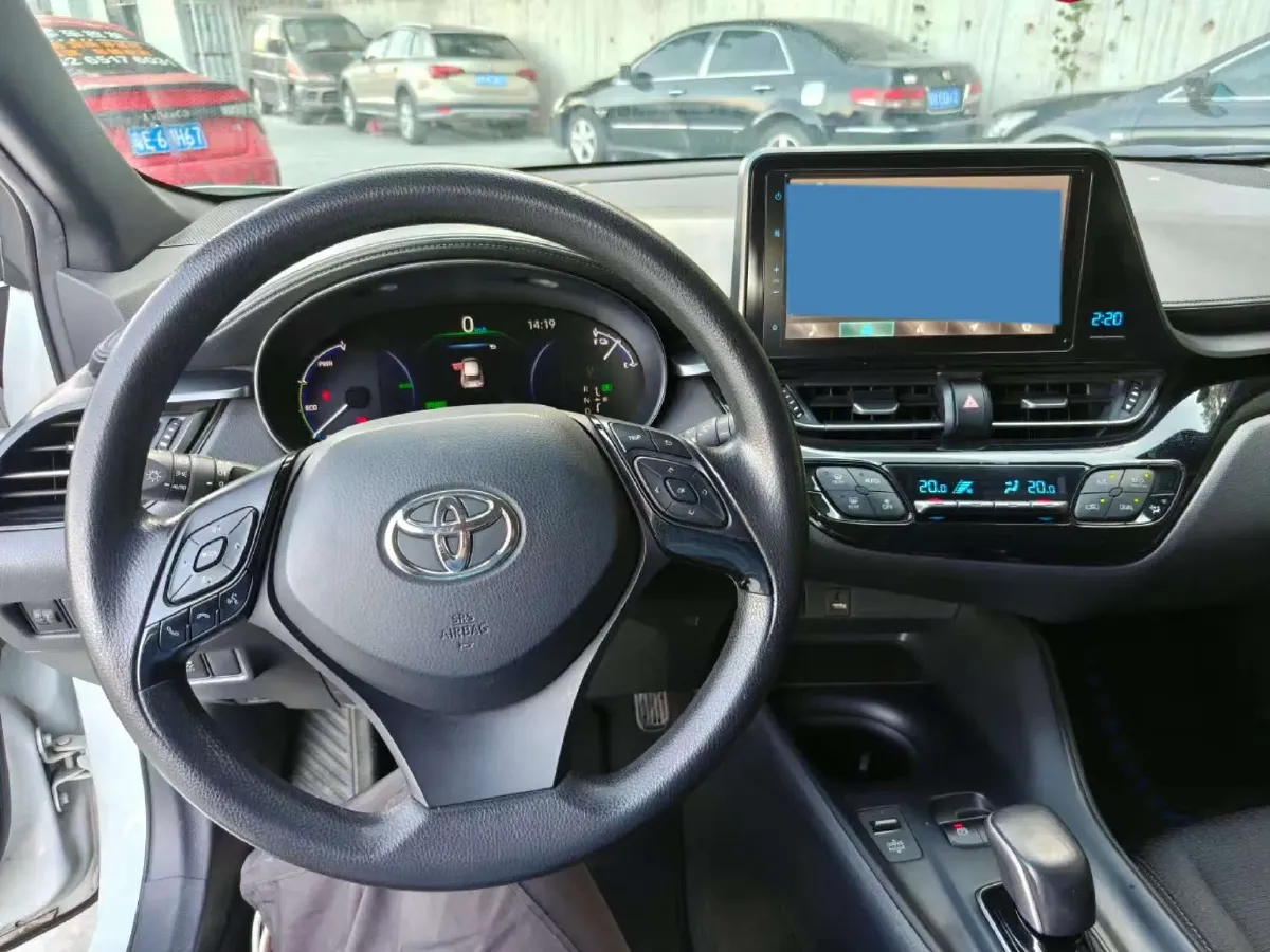 2020 Toyota C-HR EV BEV 54.3KWH,autocango,china used car exporter,china ev exporter,chinese used car exporter,chinese used ev exporter