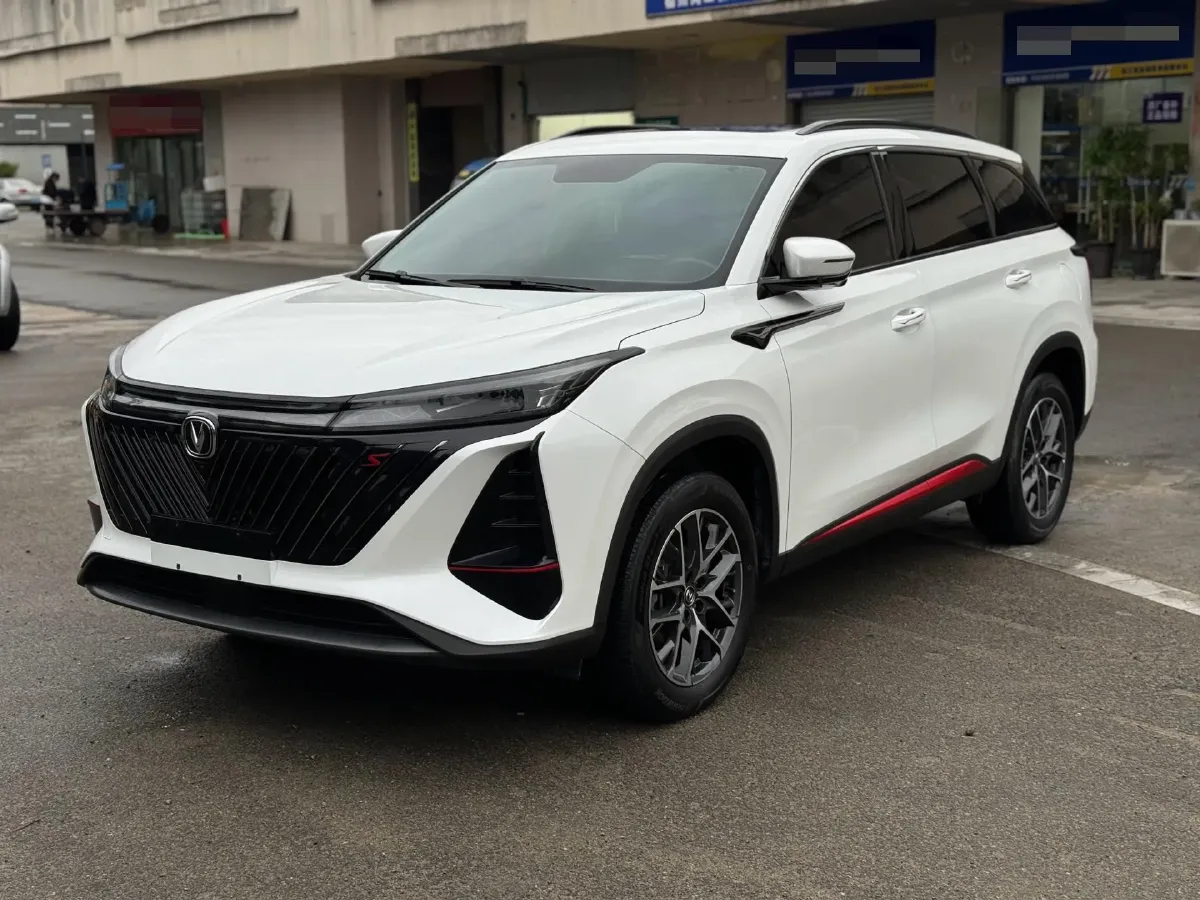 2022 ChangAn CS75 Plus 1.5T 188HP L4 8AT,autocango,china used car exporter,china ev exporter,chinese used car exporter,chinese used ev exporter