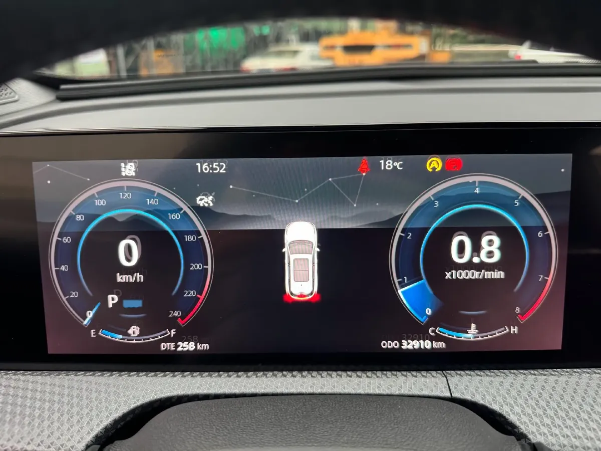 2022 ChangAn CS75 Plus 1.5T 188HP L4 8AT,autocango,china used car exporter,china ev exporter,chinese used car exporter,chinese used ev exporter