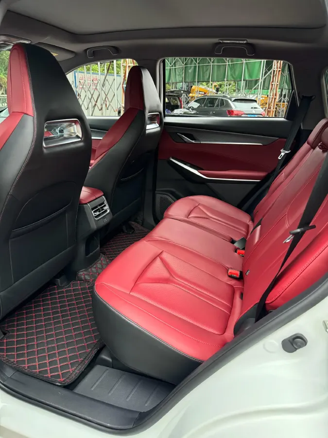 2022 ChangAn CS75 Plus 1.5T 188HP L4 8AT,autocango,china used car exporter,china ev exporter,chinese used car exporter,chinese used ev exporter