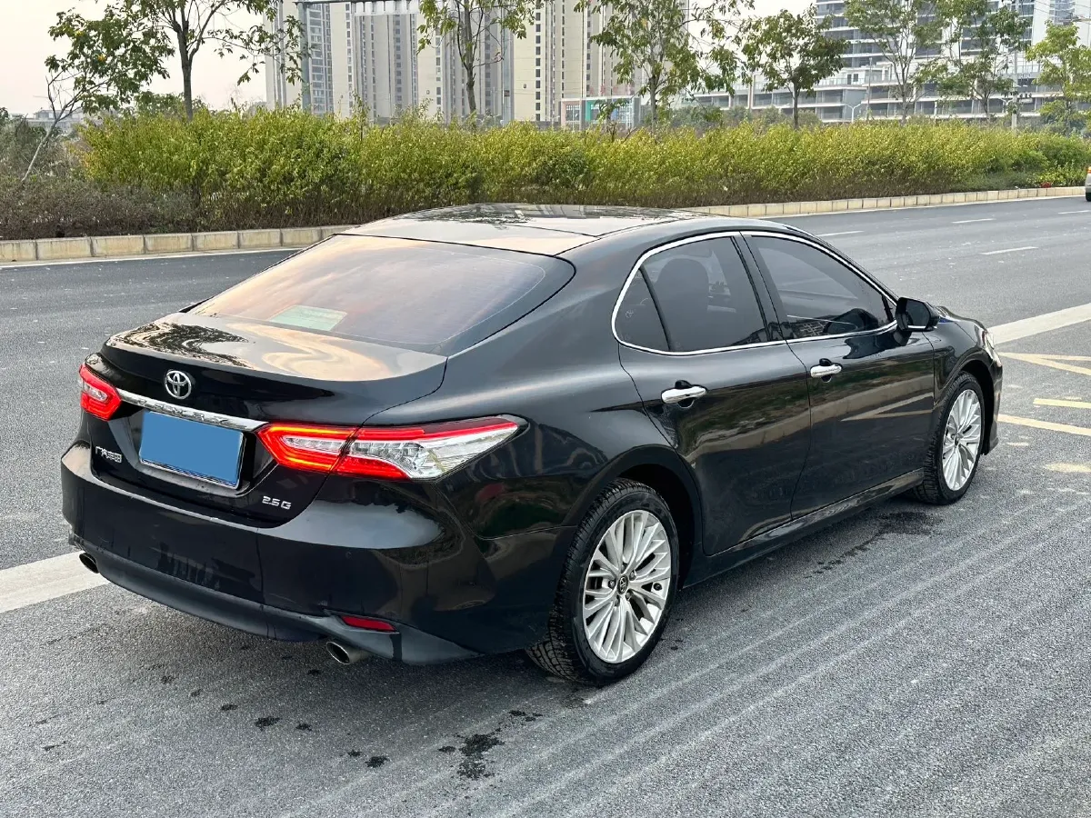 2019 Toyota Camry 2.5L 209HP L4 8AT,autocango,china used car exporter,china ev exporter,chinese used car exporter,chinese used ev exporter