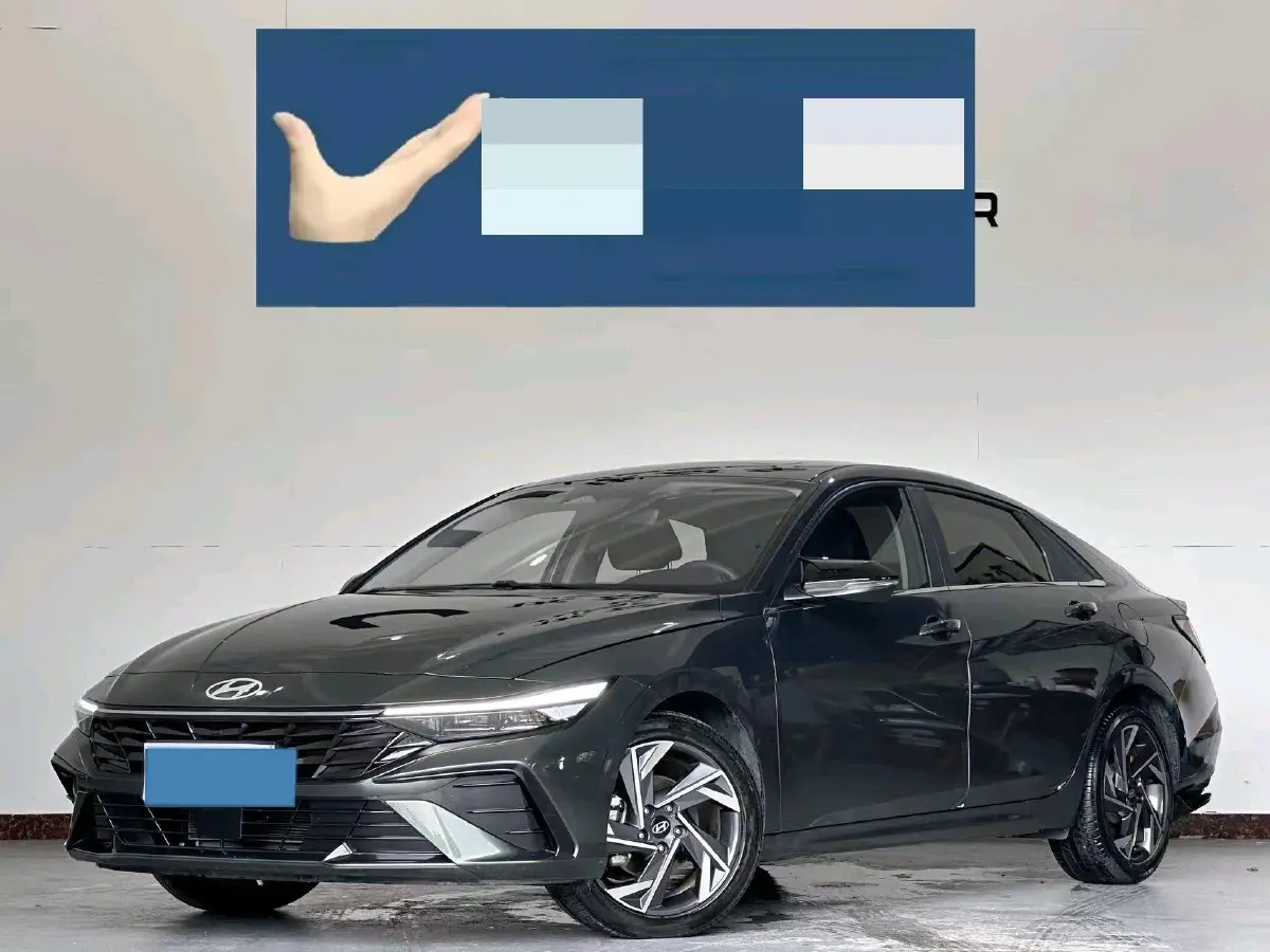 2023 Hyundai Elantra 1.5L 115HP L4 CVT