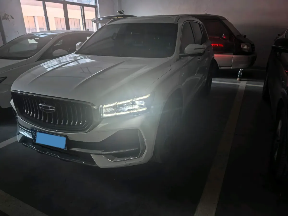 2021 Geely Monjaro 2.0T 218HP L4 7DCT,autocango,china used car exporter,china ev exporter,chinese used car exporter,chinese used ev exporter