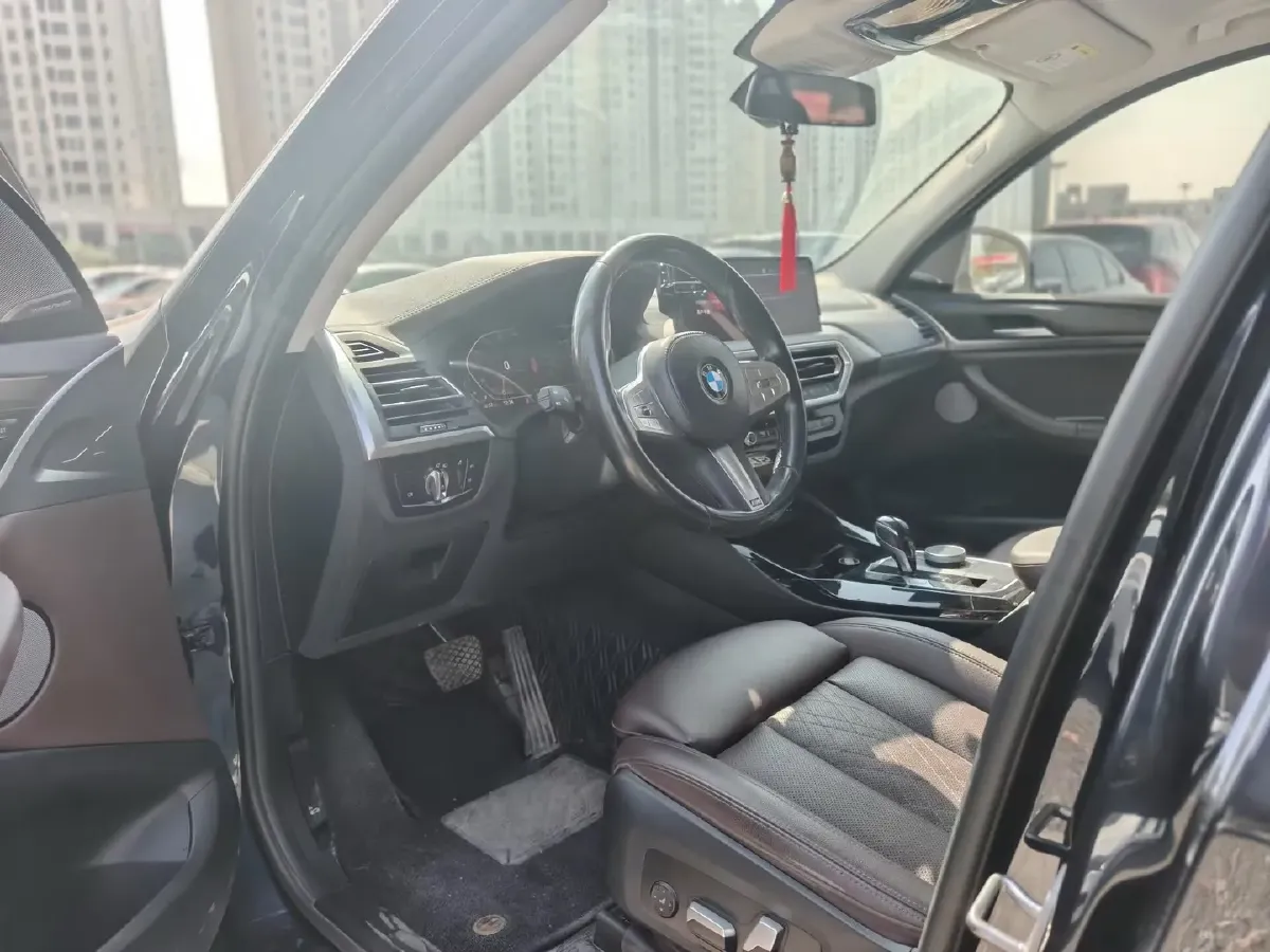 2022 BMW X3 2.0T 252HP L4 8AT,autocango,china used car exporter,china ev exporter,chinese used car exporter,chinese used ev exporter