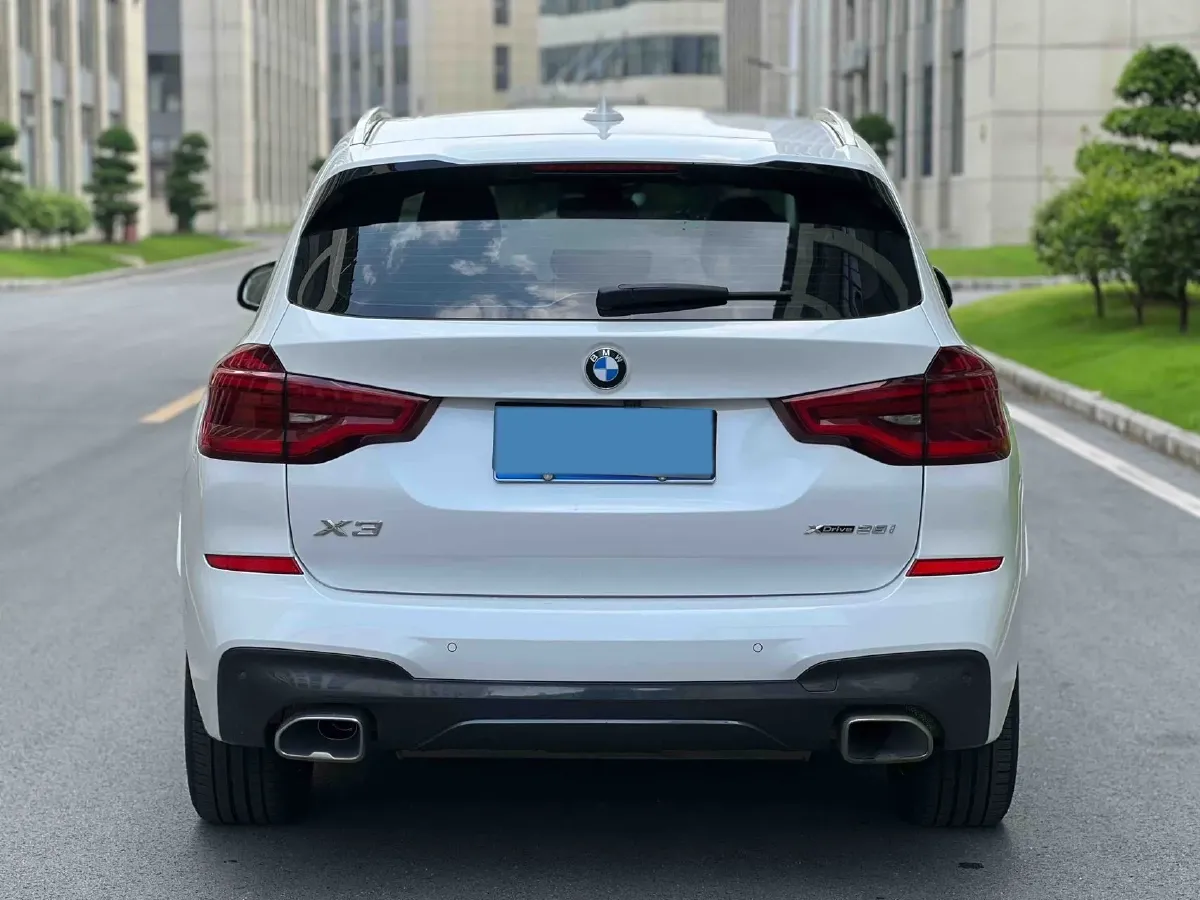 2021 BMW X3 2.0T 224HP L4 8AT,autocango,china used car exporter,china ev exporter,chinese used car exporter,chinese used ev exporter