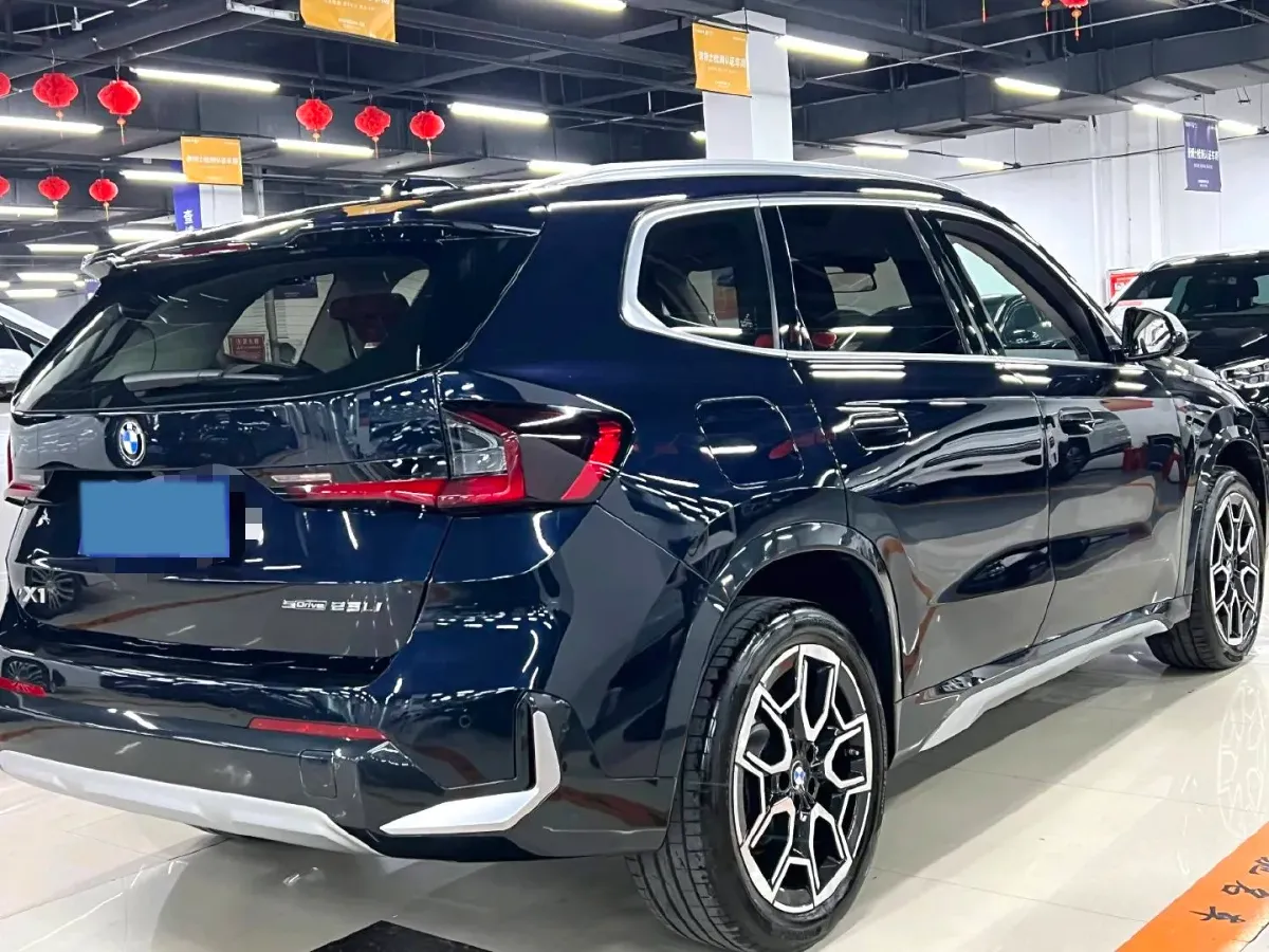 2023 BMW X1 2.0T 204HP L4 7DCT,autocango,china used car exporter,china ev exporter,chinese used car exporter,chinese used ev exporter