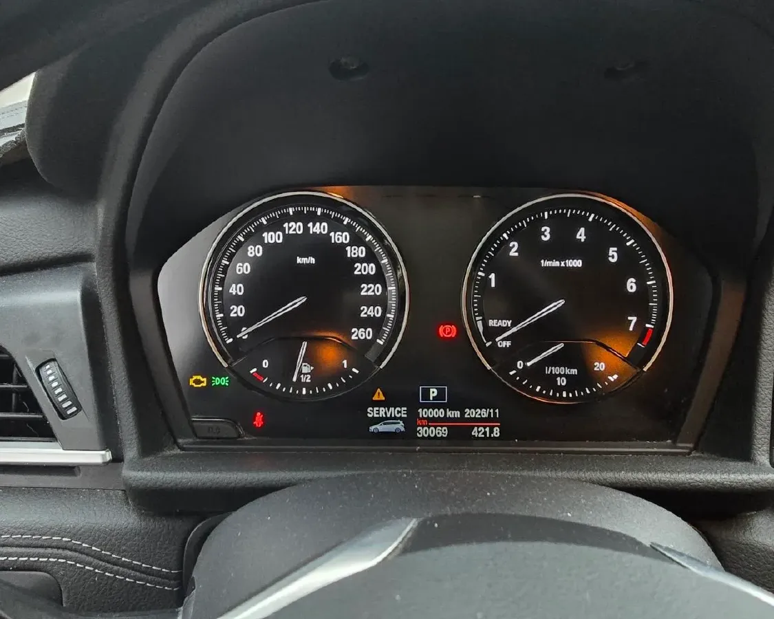 2019 BMW 2 Series SUV 1.5T 140HP L3 7DCT,autocango,china used car exporter,china ev exporter,chinese used car exporter,chinese used ev exporter