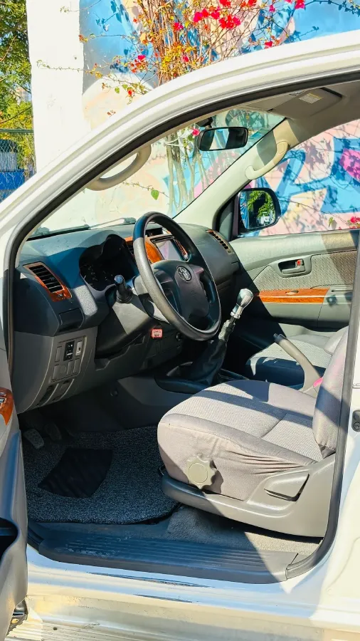 2011 ShuangHuan SCEO 2.5T 102HP L4 5MT,autocango,china used car exporter,china ev exporter,chinese used car exporter,chinese used ev exporter