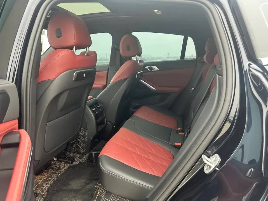 2023 BMW X6 2.0T 258HP L4 8AT,autocango,china used car exporter,china ev exporter,chinese used car exporter,chinese used ev exporter