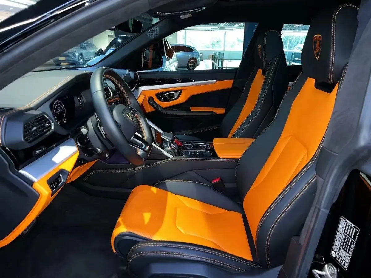 2021 Lamborghini Urus 4.0T 641HP V8 8AT,autocango,china used car exporter,china ev exporter,chinese used car exporter,chinese used ev exporter