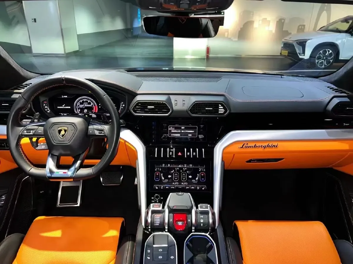 2021 Lamborghini Urus 4.0T 641HP V8 8AT,autocango,china used car exporter,china ev exporter,chinese used car exporter,chinese used ev exporter
