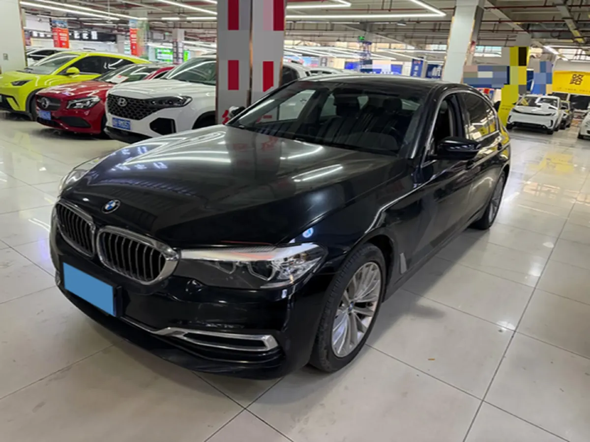 2020 BMW 5 Series 2.0T 184HP L4 8AT,autocango,china used car exporter,china ev exporter,chinese used car exporter,chinese used ev exporter