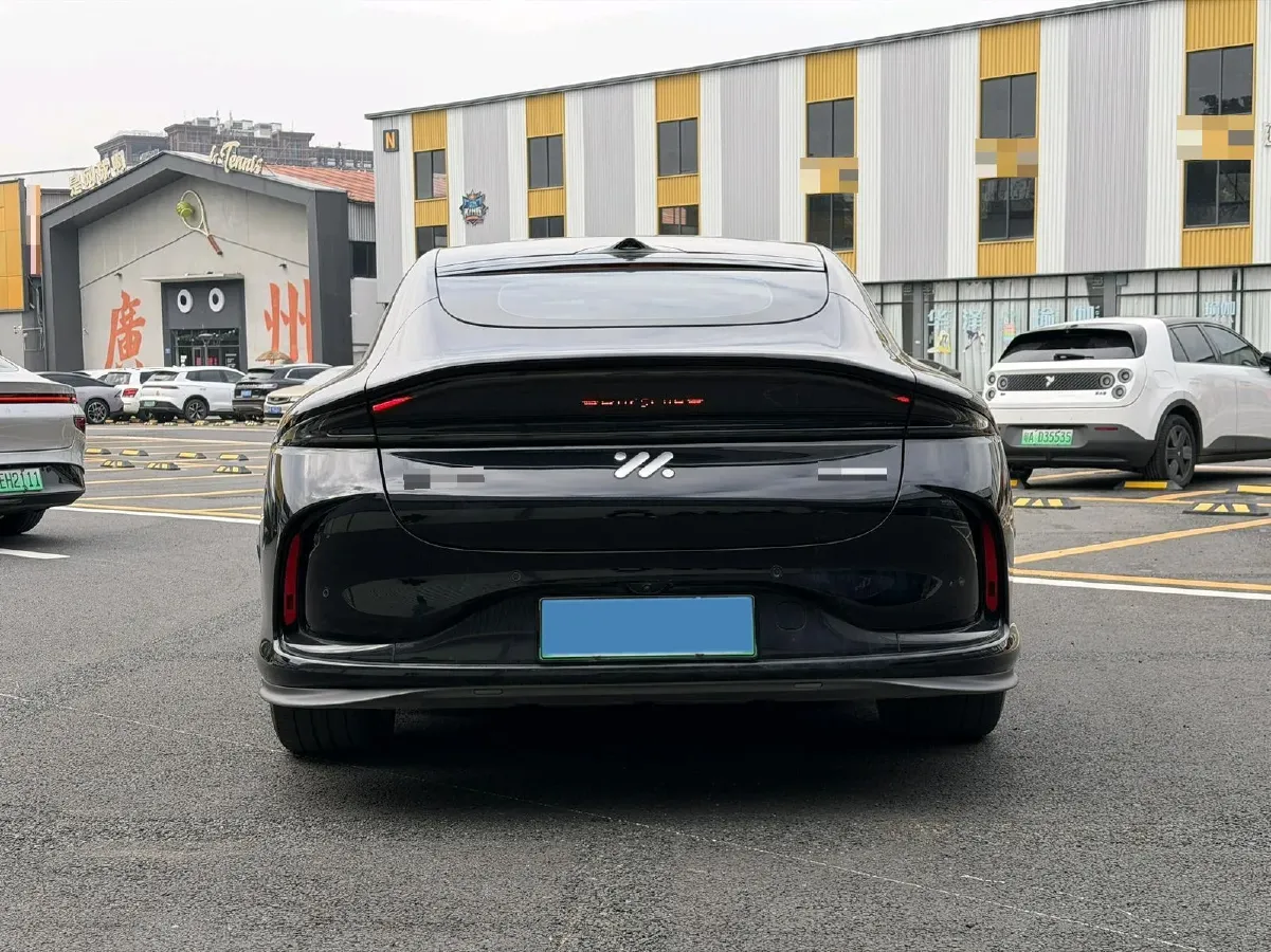 2024 IM L6 BEV 100KWH,autocango,china used car exporter,china ev exporter,chinese used car exporter,chinese used ev exporter