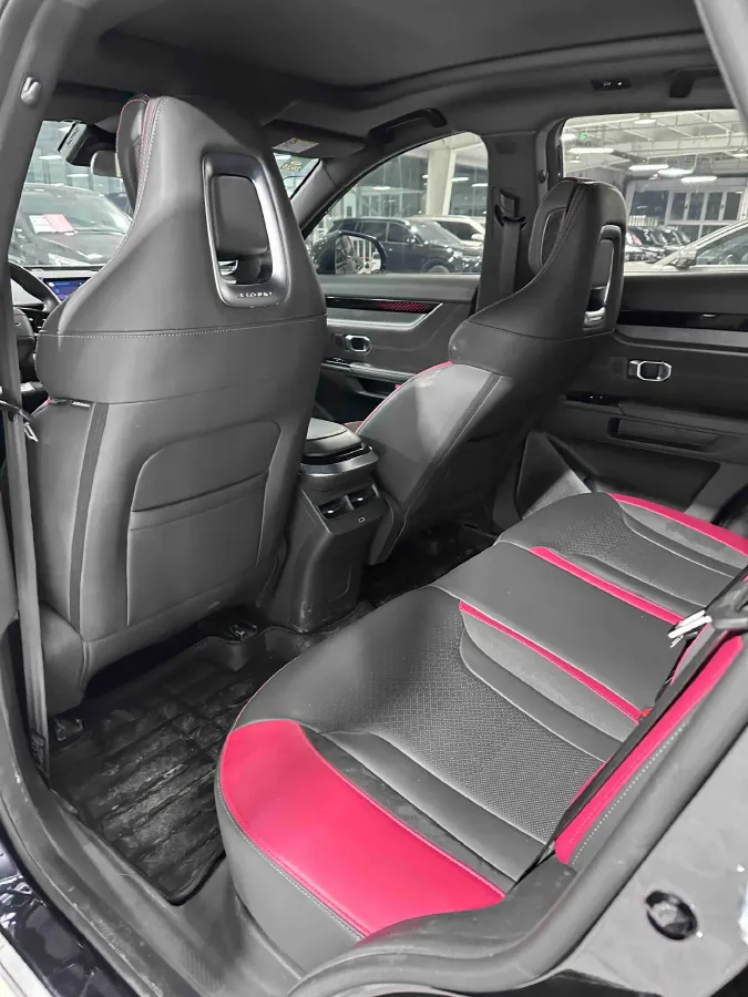 2023 Jetour DASHING 1.6T 197HP L4 7DCT,autocango,china used car exporter,china ev exporter,chinese used car exporter,chinese used ev exporter