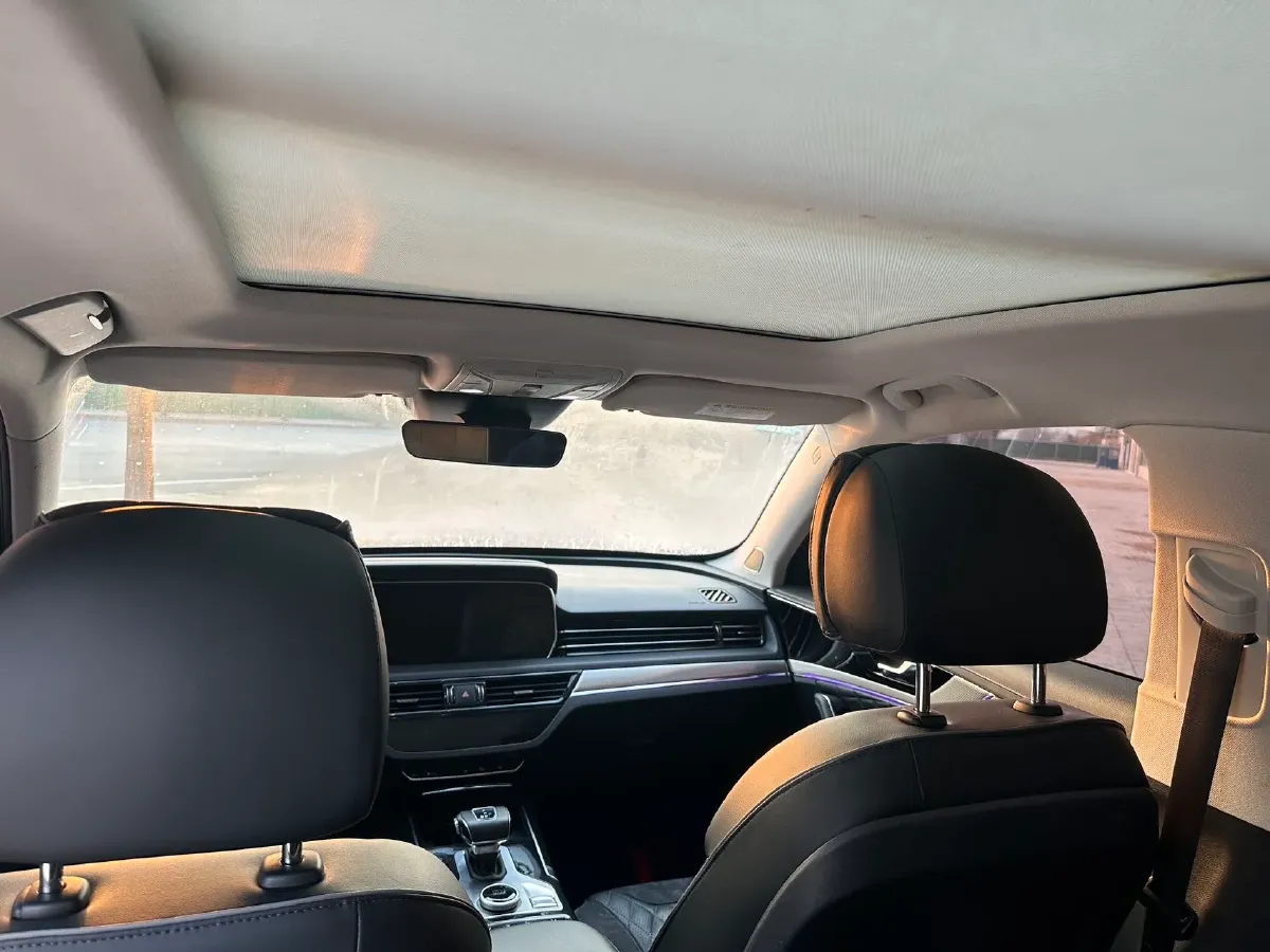 2019 HongQi HS5 2.0T 224HP L4 6AT,autocango,china used car exporter,china ev exporter,chinese used car exporter,chinese used ev exporter