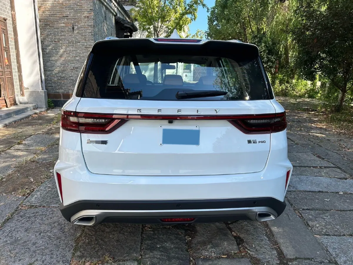 2024 Geely OkavangoPRO 1.5T 181HP L4 7DCT,autocango,china used car exporter,china ev exporter,chinese used car exporter,chinese used ev exporter