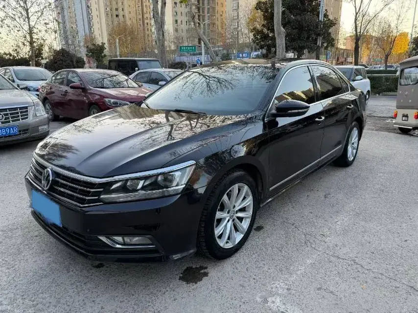2017 Volkswagen Passat 1.8T 180HP L4 7DCT