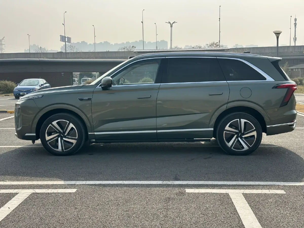 2025 WEY BlueMountain 1.5T 170HP L4 4DHT PHEV 52.3KWH,autocango,china used car exporter,china ev exporter,chinese used car exporter,chinese used ev exporter