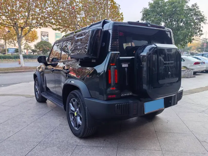 2023 Jetour Traveller 2.0T 254HP L4 7DCT,autocango,china used car exporter,china ev exporter,chinese used car exporter,chinese used ev exporter