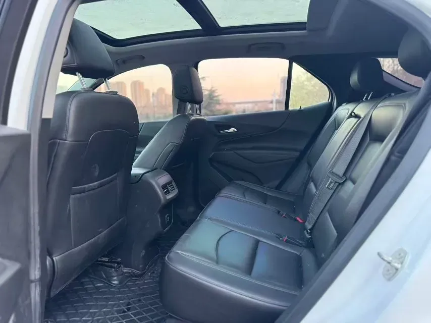 2019 Chevrolet Equinox 1.5T 169HP L4 6AT,autocango,china used car exporter,china ev exporter,chinese used car exporter,chinese used ev exporter