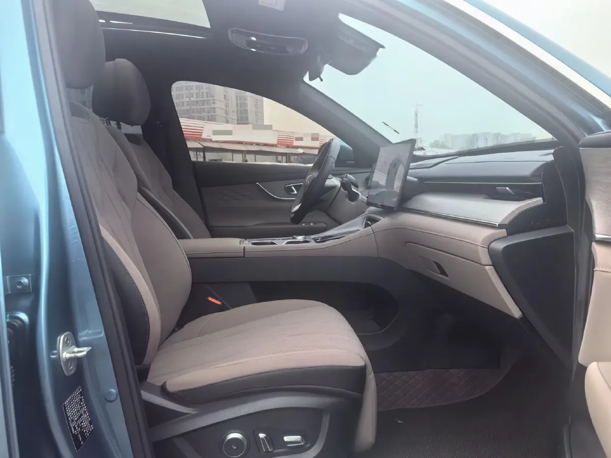 2025 Chery Tiggo8 PLUS C-DM 1.5T 156HP L4 1DHT PHEV,autocango,china used car exporter,china ev exporter,chinese used car exporter,chinese used ev exporter