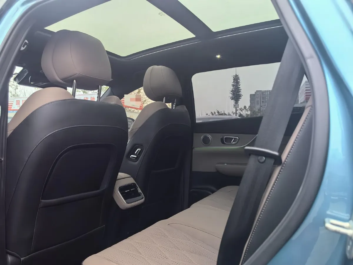 2025 Chery Tiggo8 PLUS C-DM 1.5T 156HP L4 1DHT PHEV,autocango,china used car exporter,china ev exporter,chinese used car exporter,chinese used ev exporter