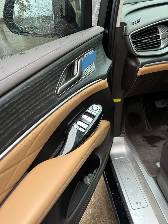 2024 Denza D9 1.5T 139HP L4 E-CVT PHEV 40KWH,autocango,china used car exporter,china ev exporter,chinese used car exporter,chinese used ev exporter