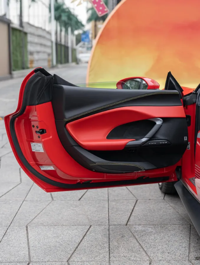 2021 Ferrari 296 3.0T 663HP V6 8DCT PHEV 7.45KWH,autocango,china used car exporter,china ev exporter,chinese used car exporter,chinese used ev exporter